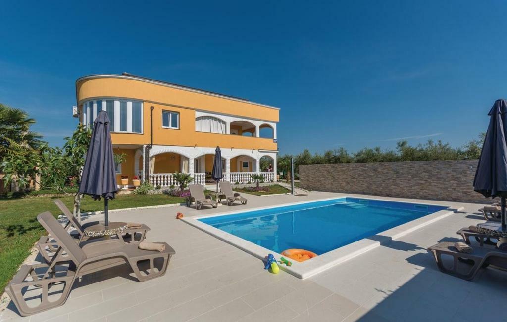 Apartments Vukancic Novigrad Istria Exterior foto